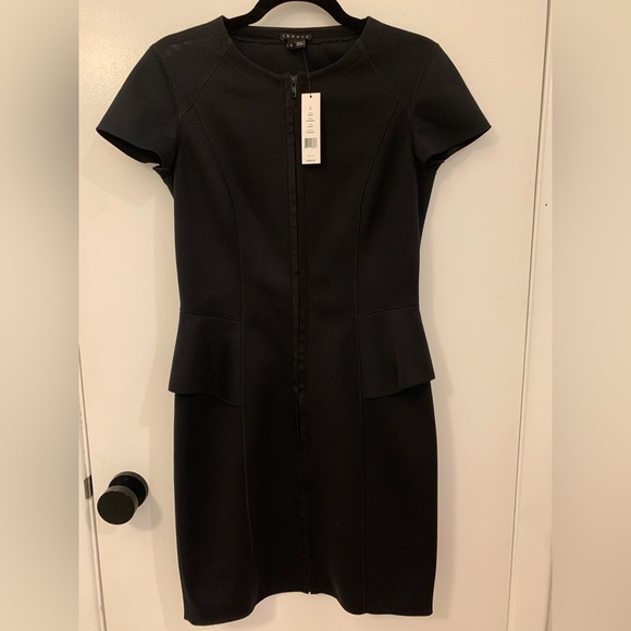 Theory Dresses & Skirts - NWT Theory Tenna peplum front-zip dress size 8